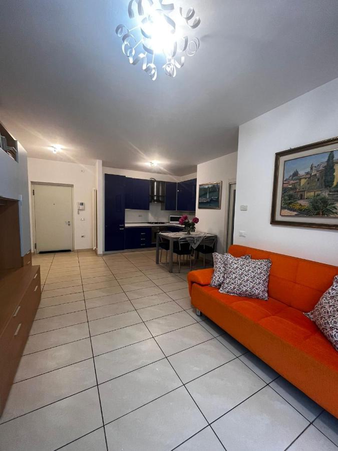 Garden & Pool Perugini Lejlighed Torbole Sul Garda Eksteriør billede